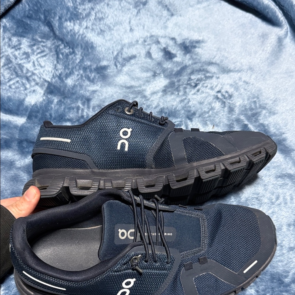 On Cloud 6 Running Men's Dark Blue Athletic Shoes - Picture 4 of 8